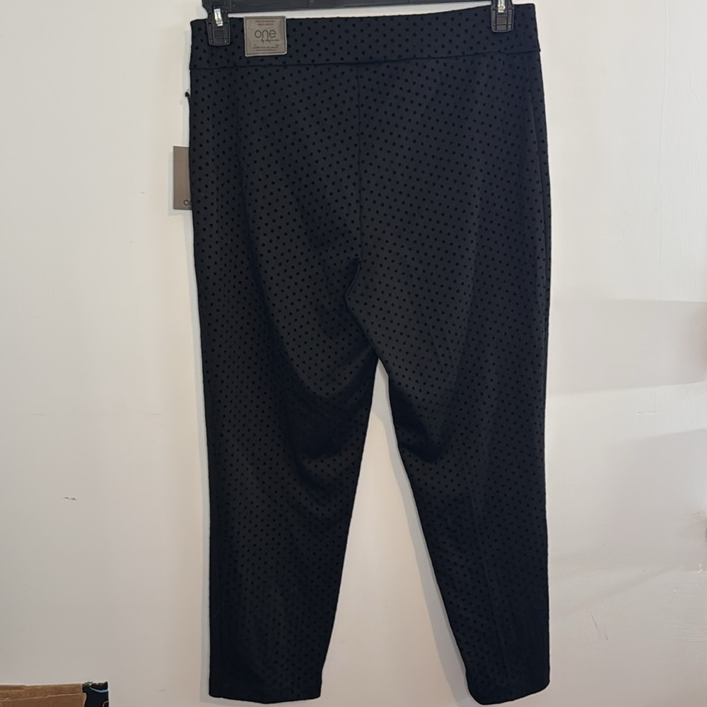 One Pants, Black Polka Dot Pull On in Size 1X NWT - Picture 7 of 12